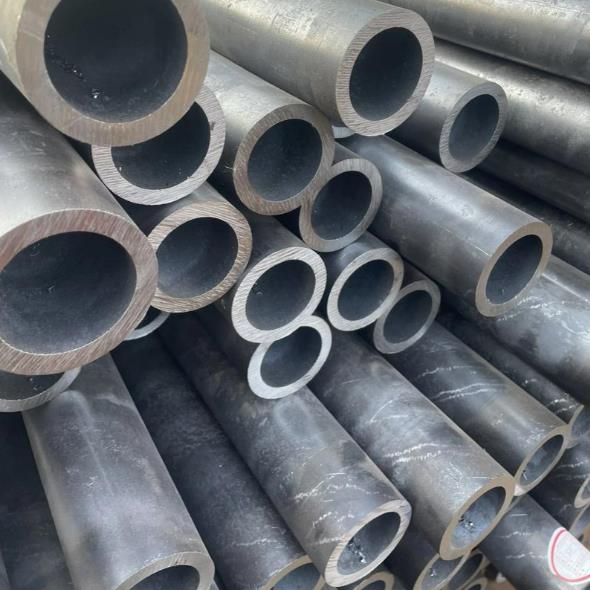 山東16mn精密無(wú)縫管庫(kù)存充足